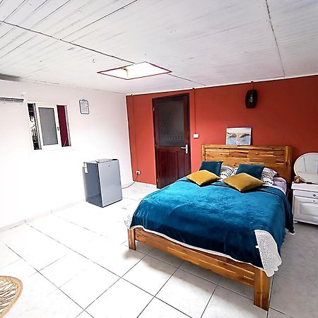 Chambre Privee 4 - Case Creole Le Mistral,Chez Kevin Saint-Andre Bagian luar foto
